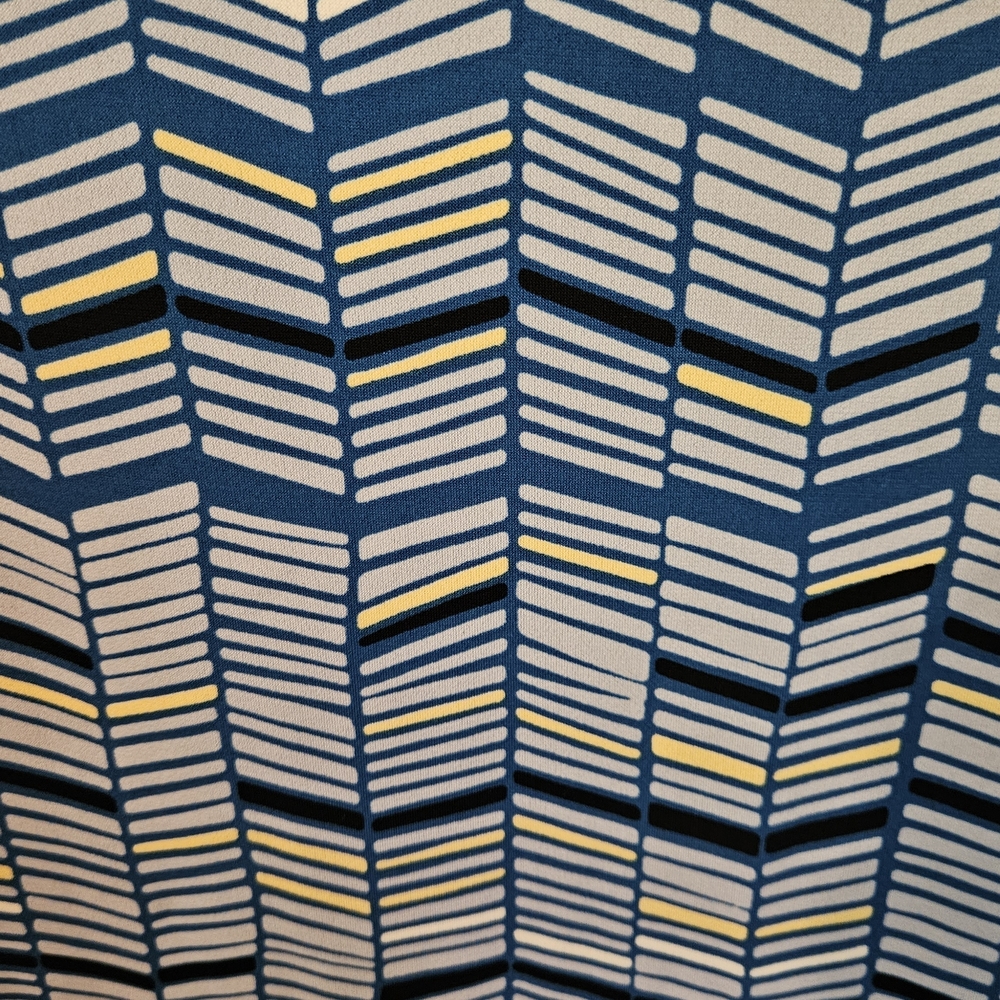 Liz Claiborne 2X Blue Chevron Cap Sleeve Blouse NWT - Picture 7 of 7